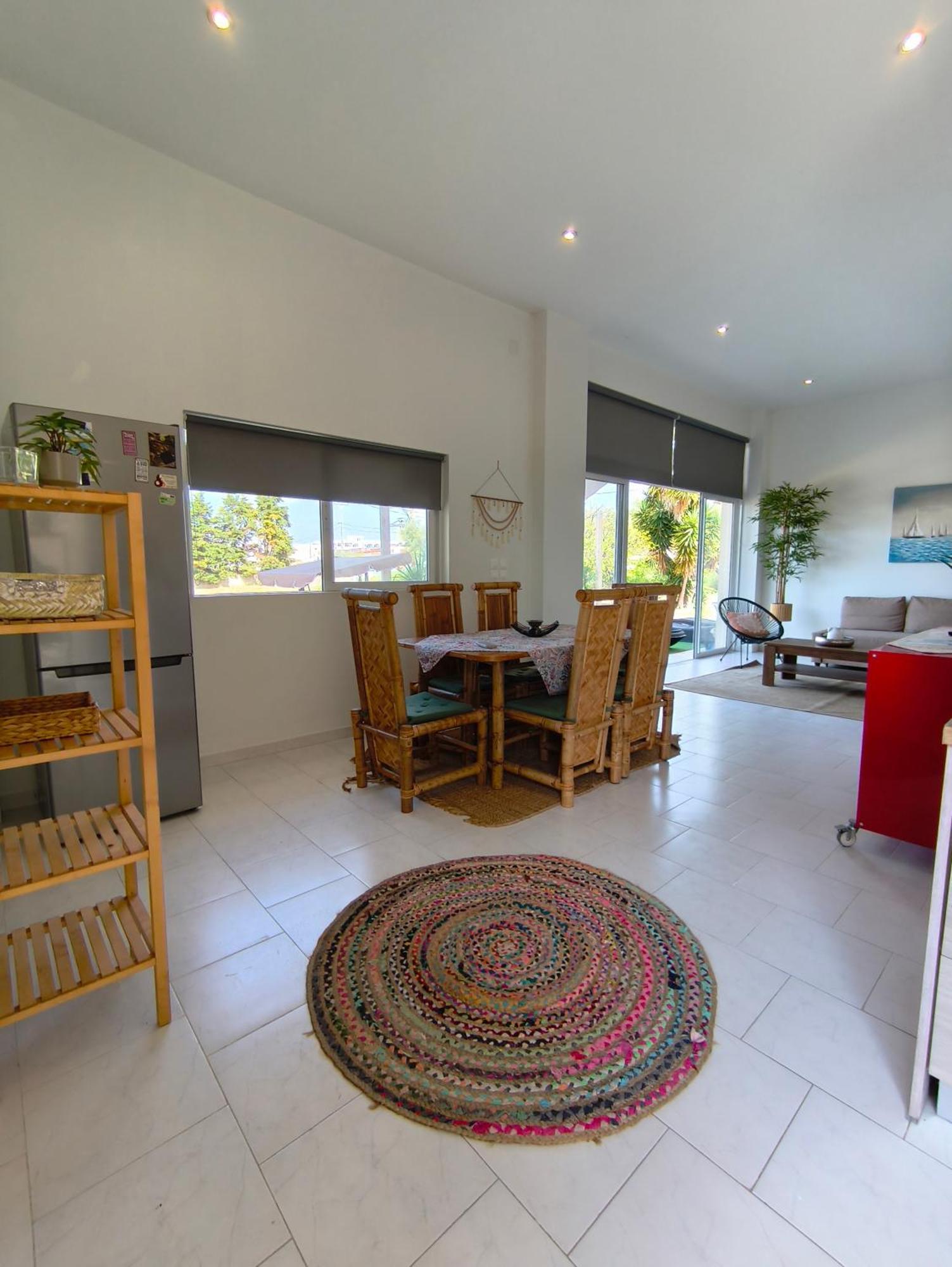 Spacious Beach House Theologos Экстерьер фото
